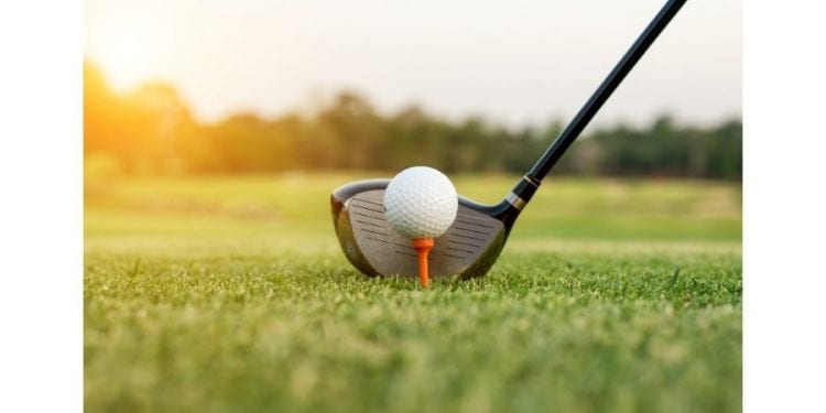 How to Fix a Pull in Golf